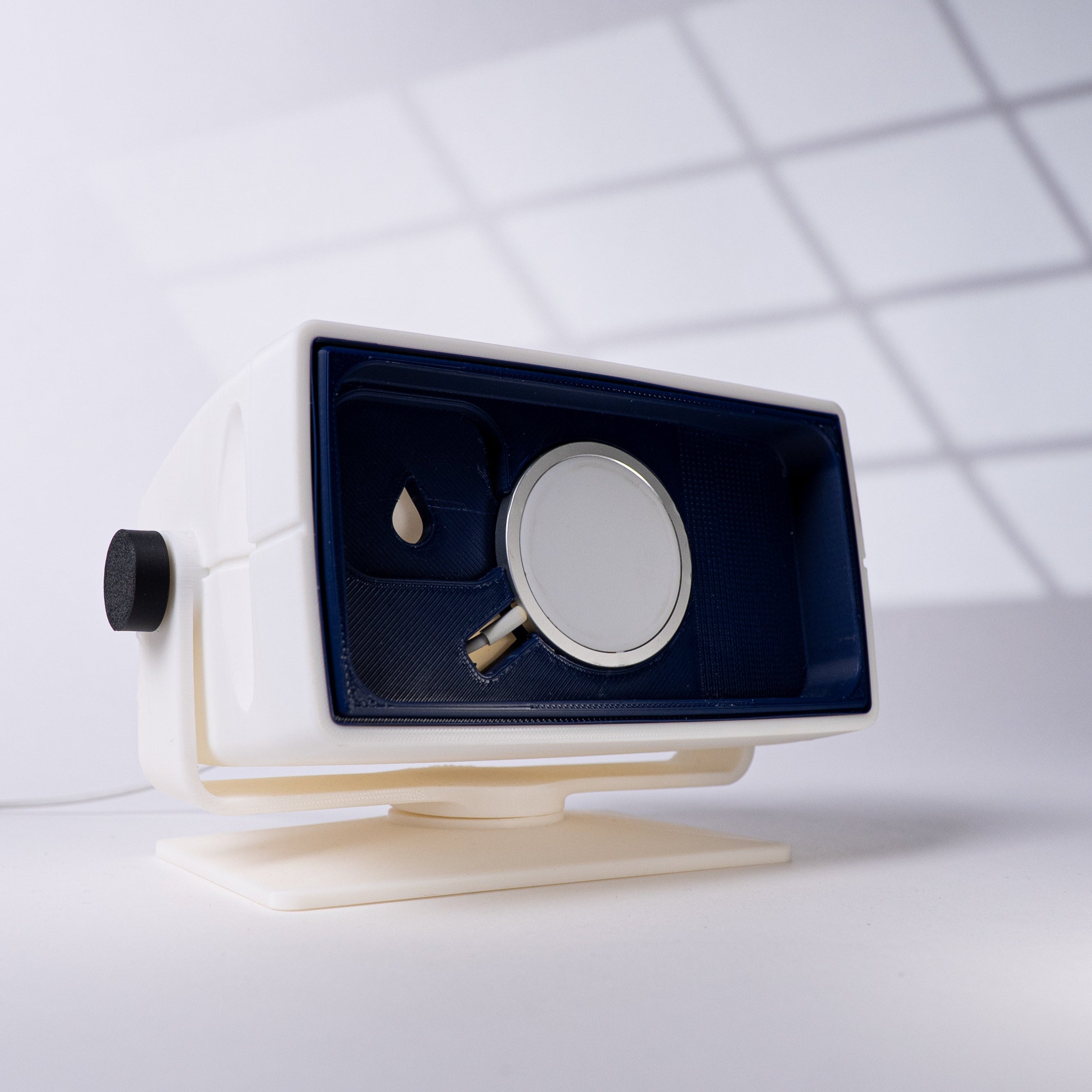 'Lumon' iPhone Night Stand