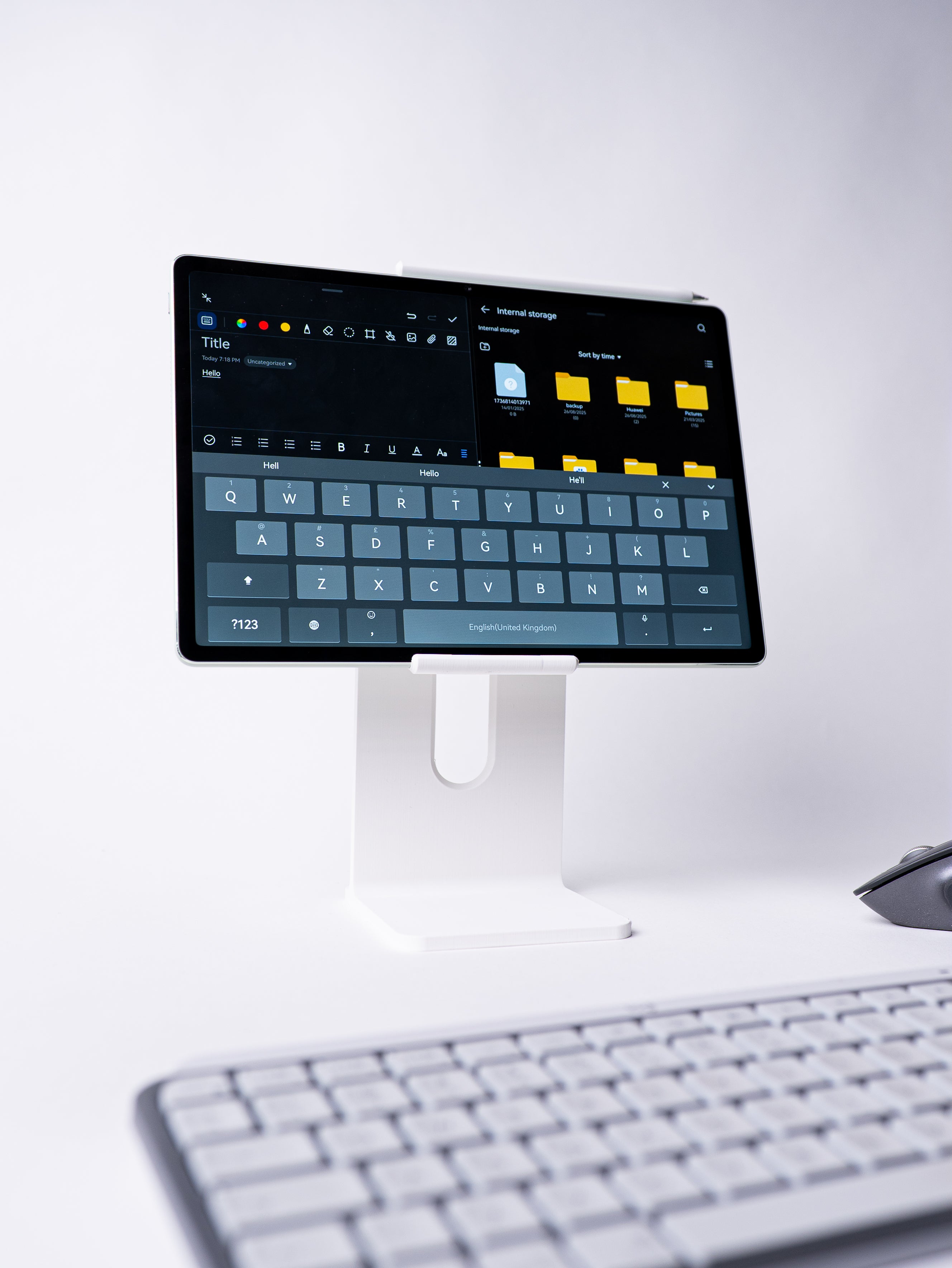 'Cupertino White 3 Desk Combo'