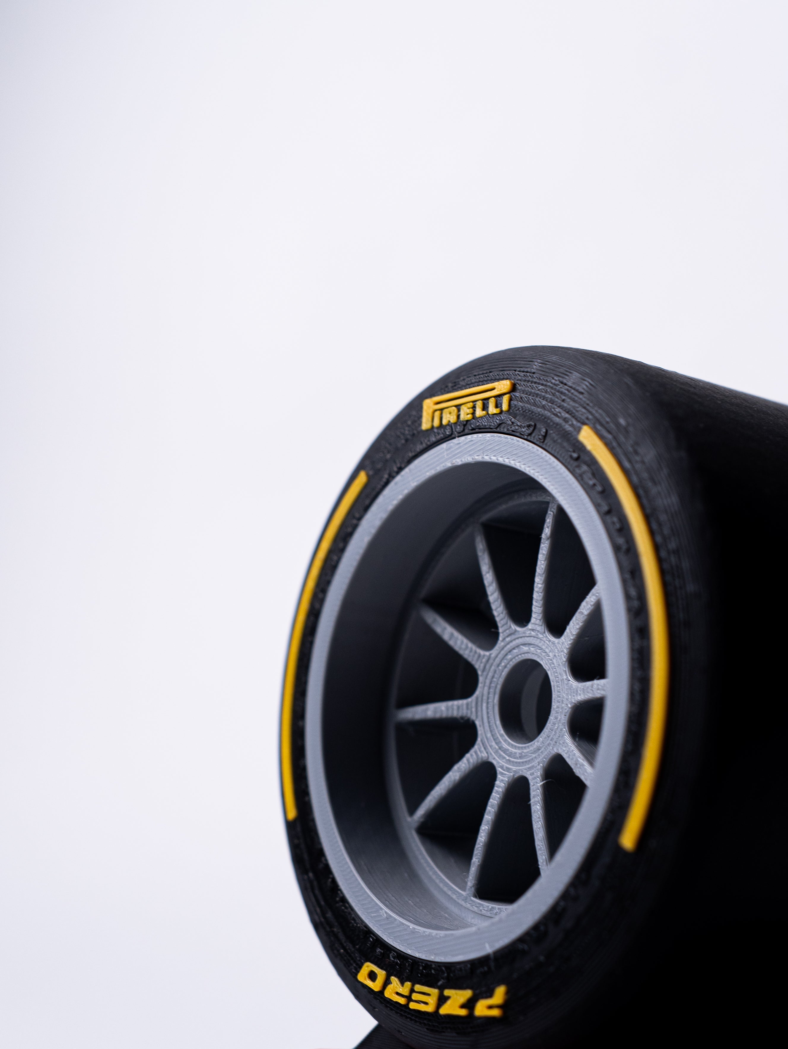 'F1 Wheel' Home Decor Set