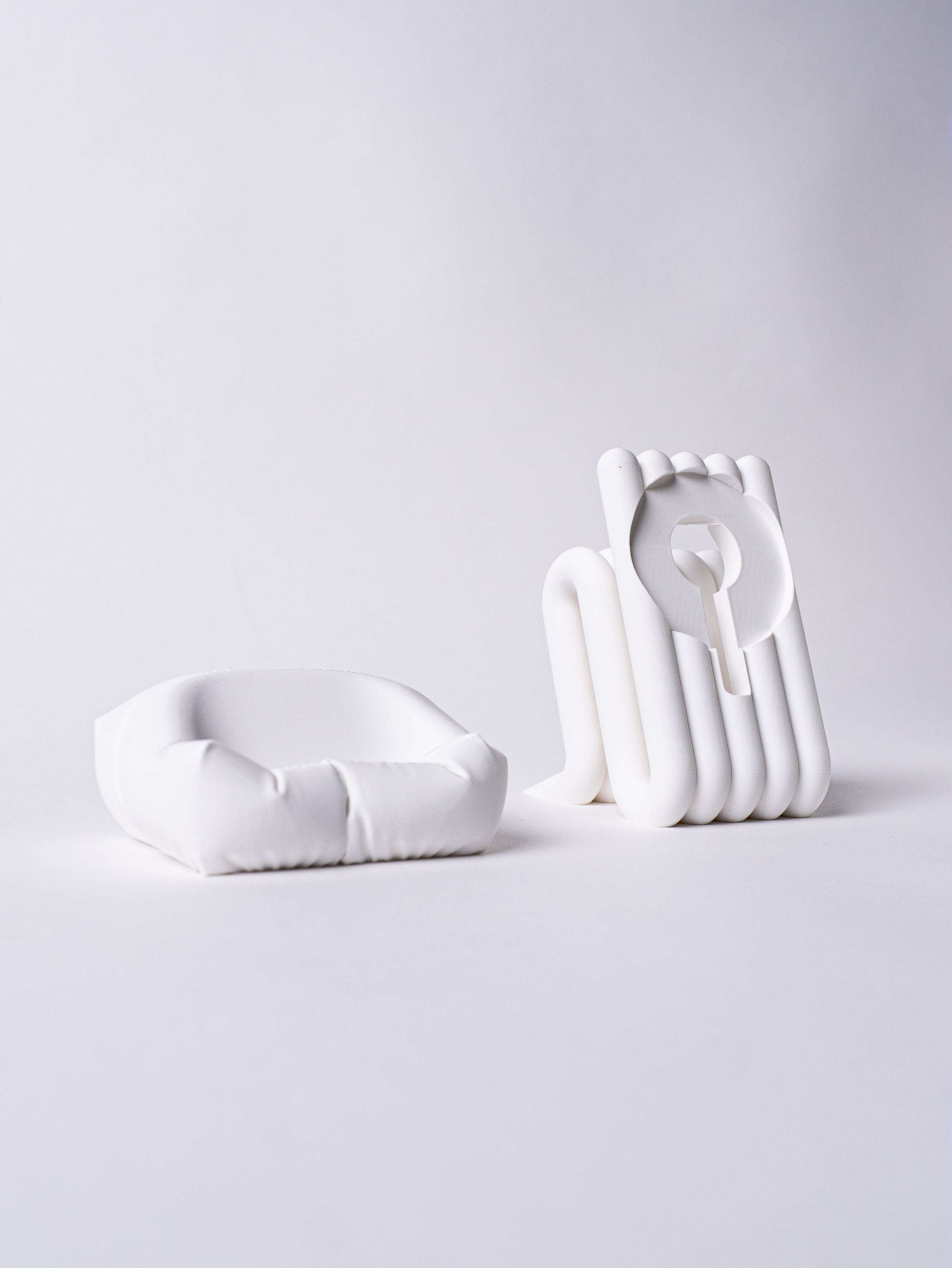 'Cupertino White 3 Desk Combo'