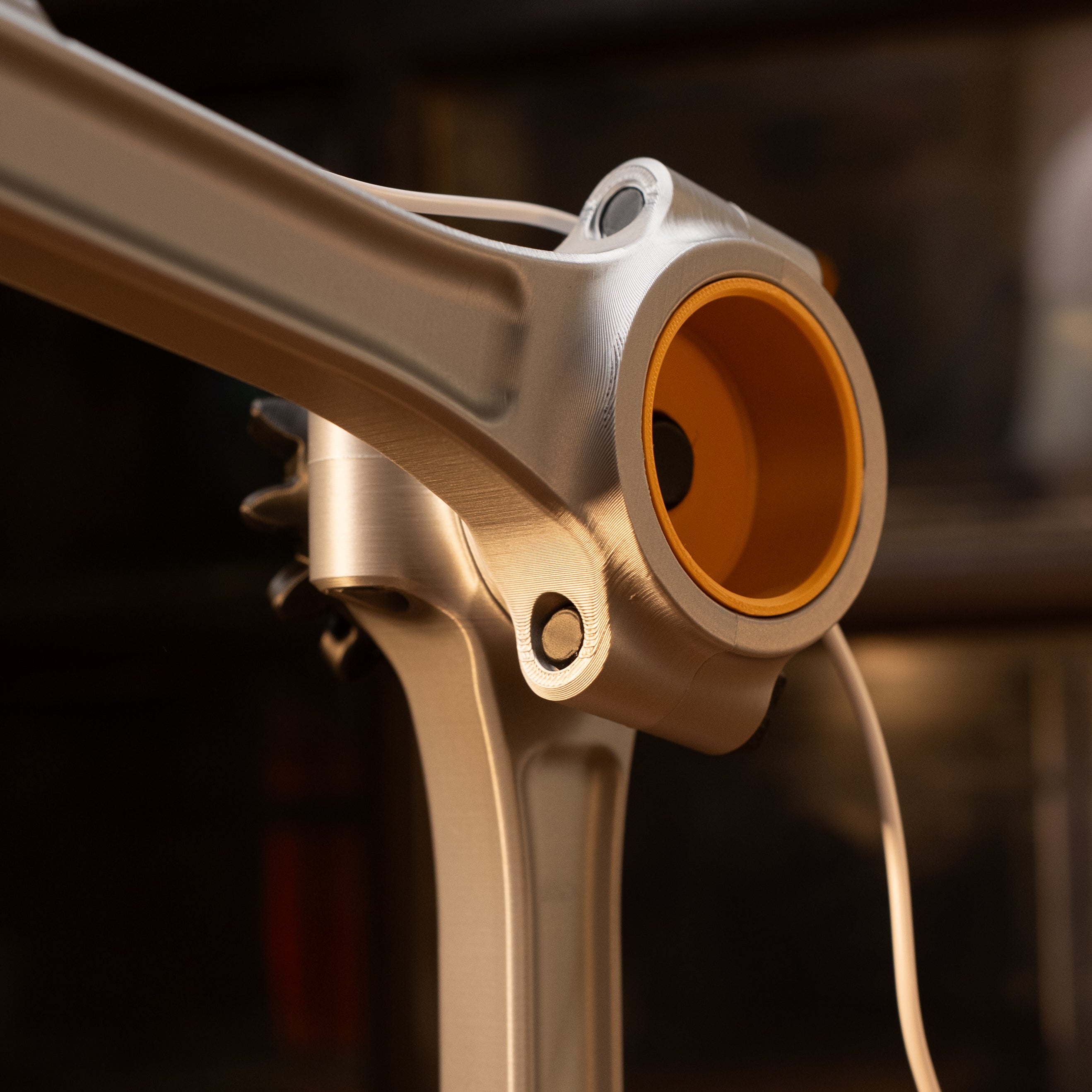 'Piston Rod' Desk Lamp