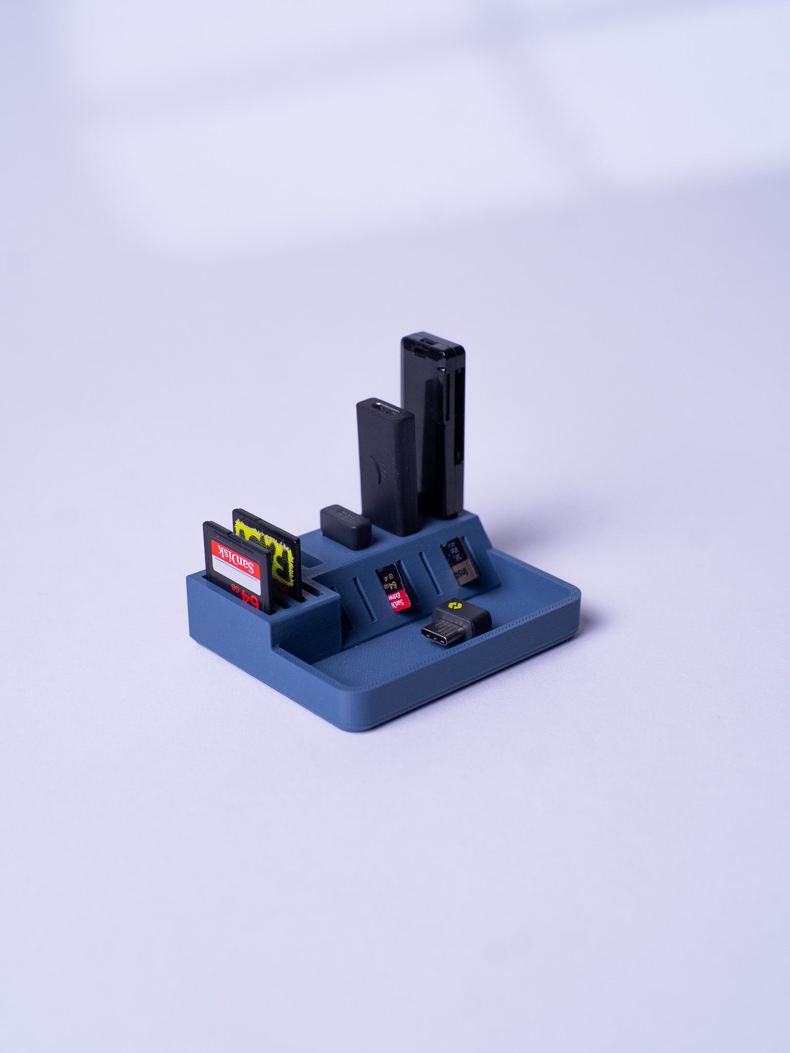 USB & SD Card Organizer