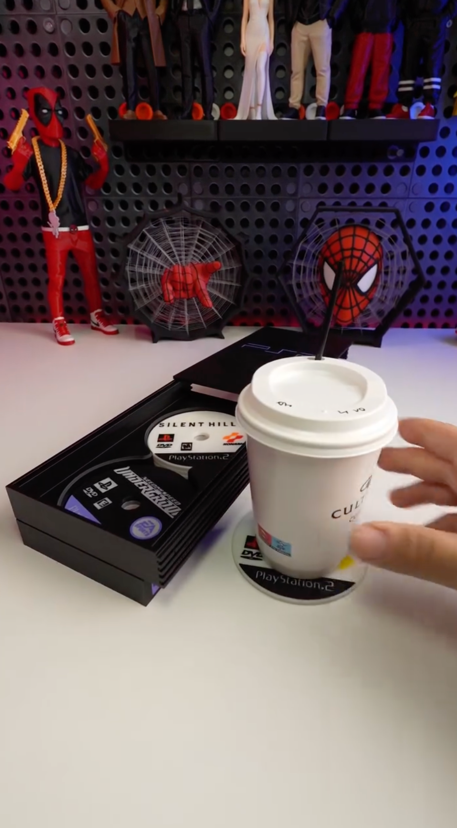 'Playstation 2' Mini Console with Coasters