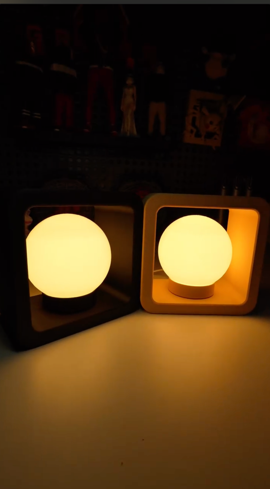 '3D Framed Ball' Desk Lamp