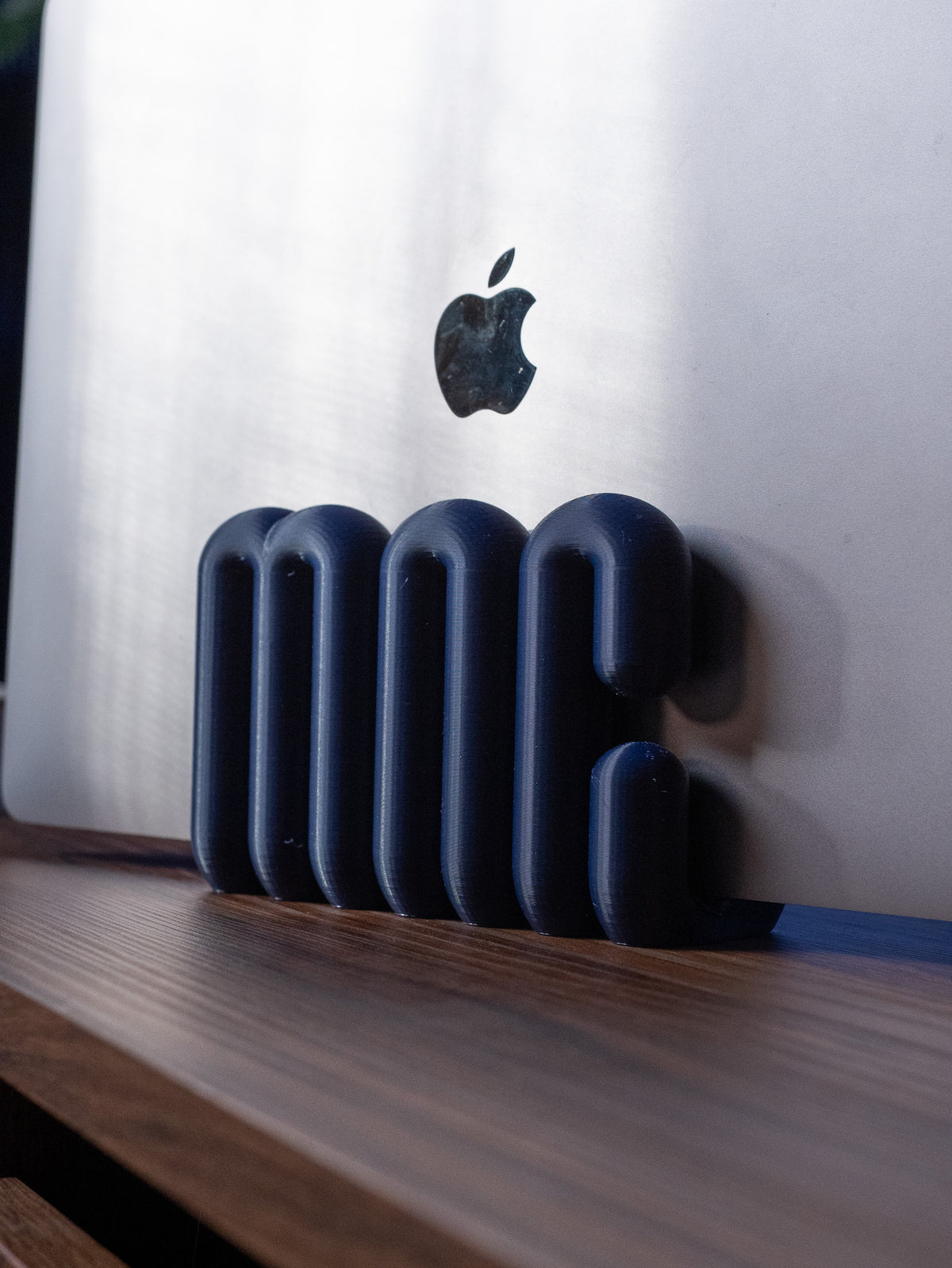 MAC Laptop Stand