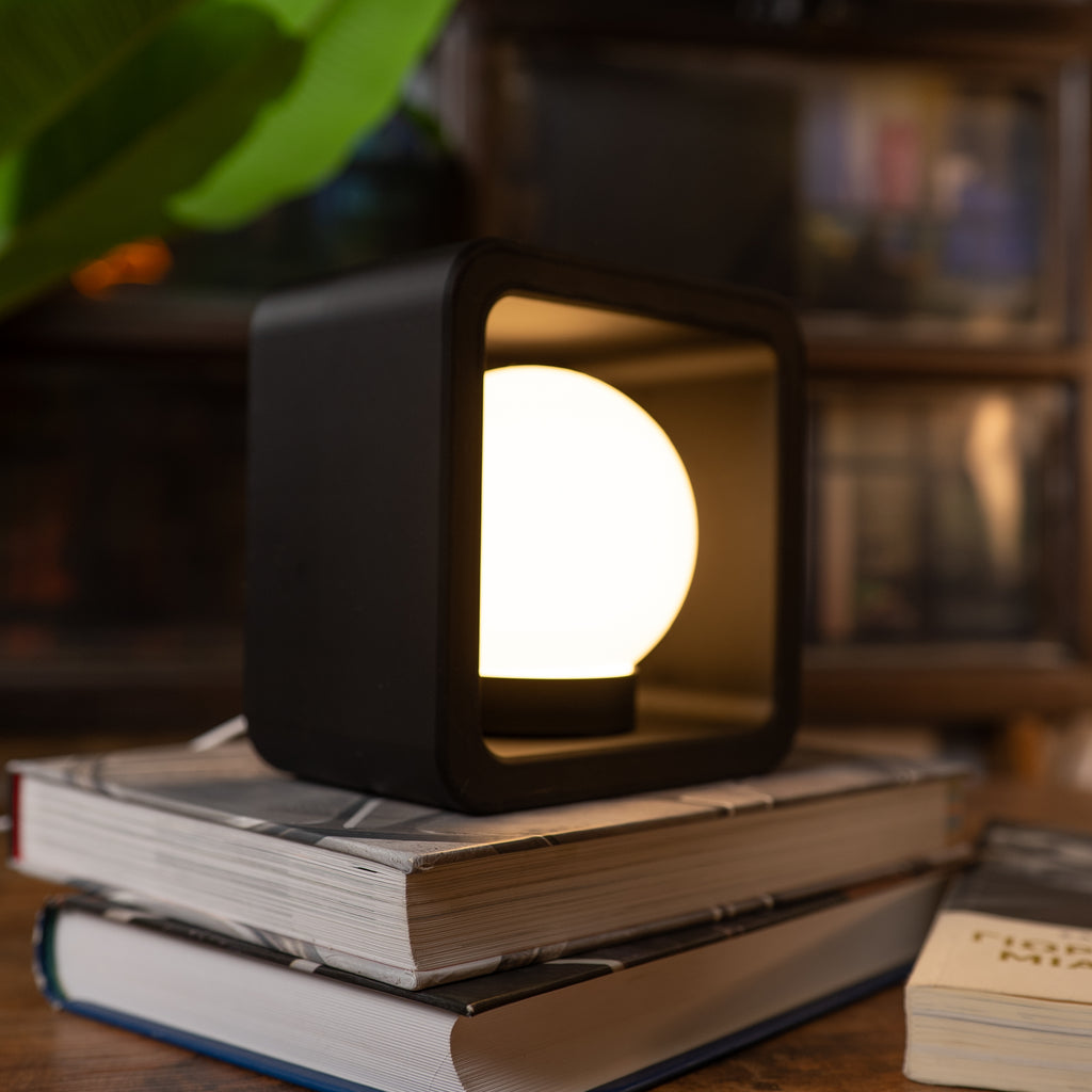 '3D Framed Ball' Desk Lamp