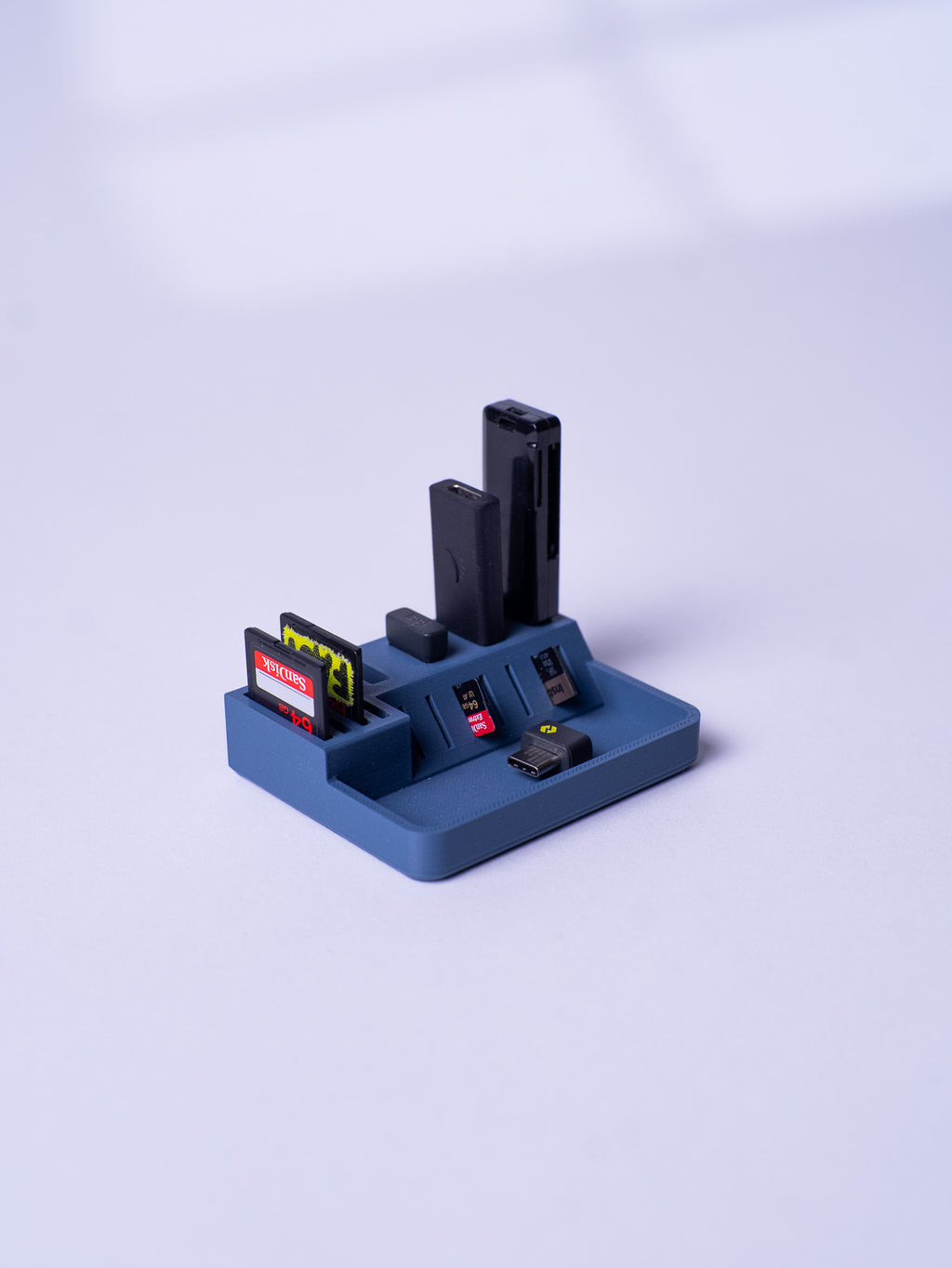 USB & SD Card Organizer