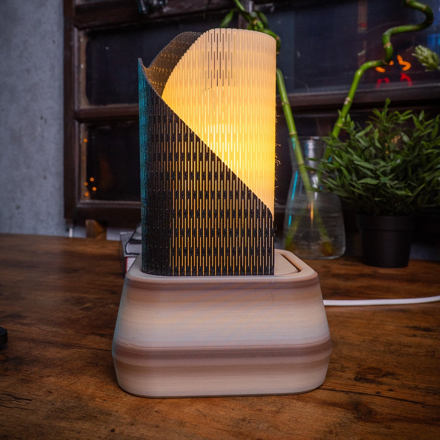 Layers - Desk Lamp