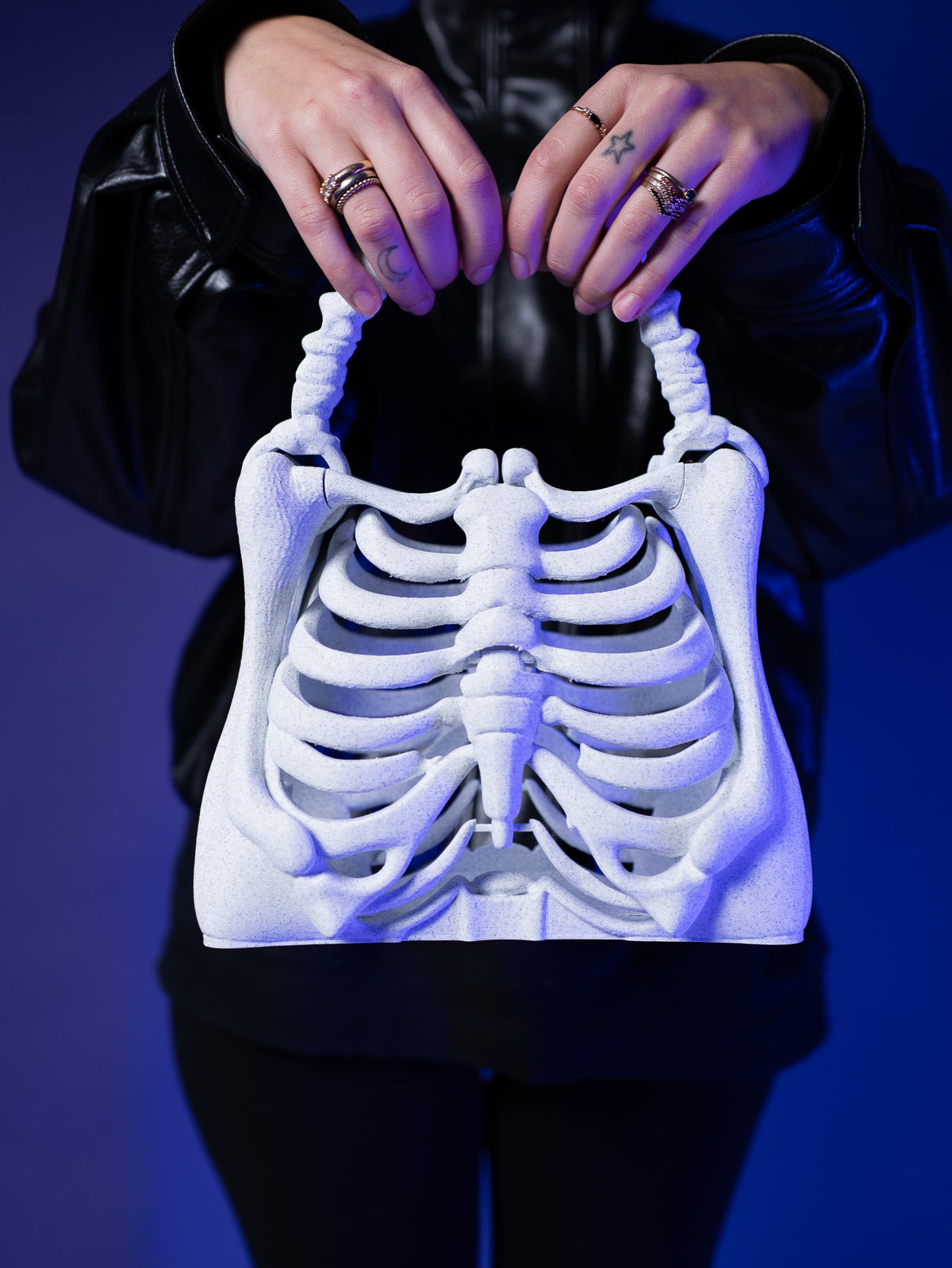 Chest_bone_halloween_bag_3