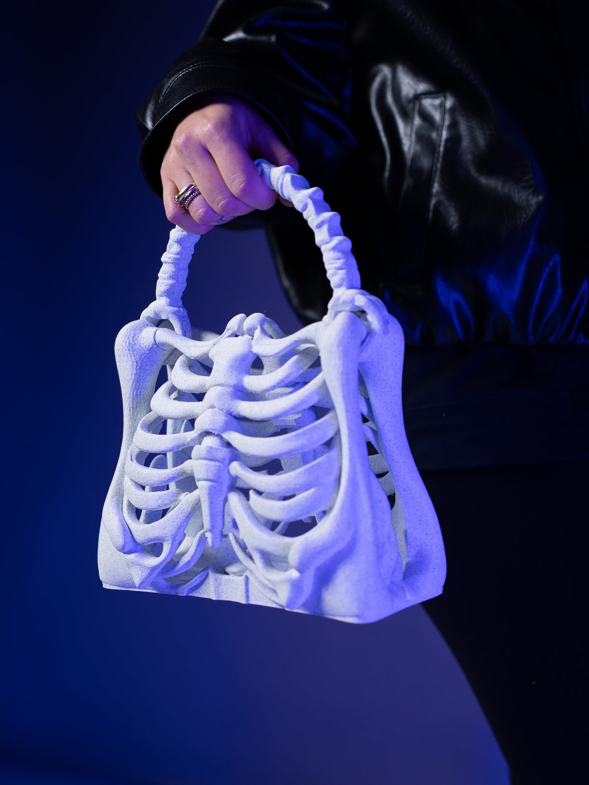 Chest_bone_halloween_bag_5