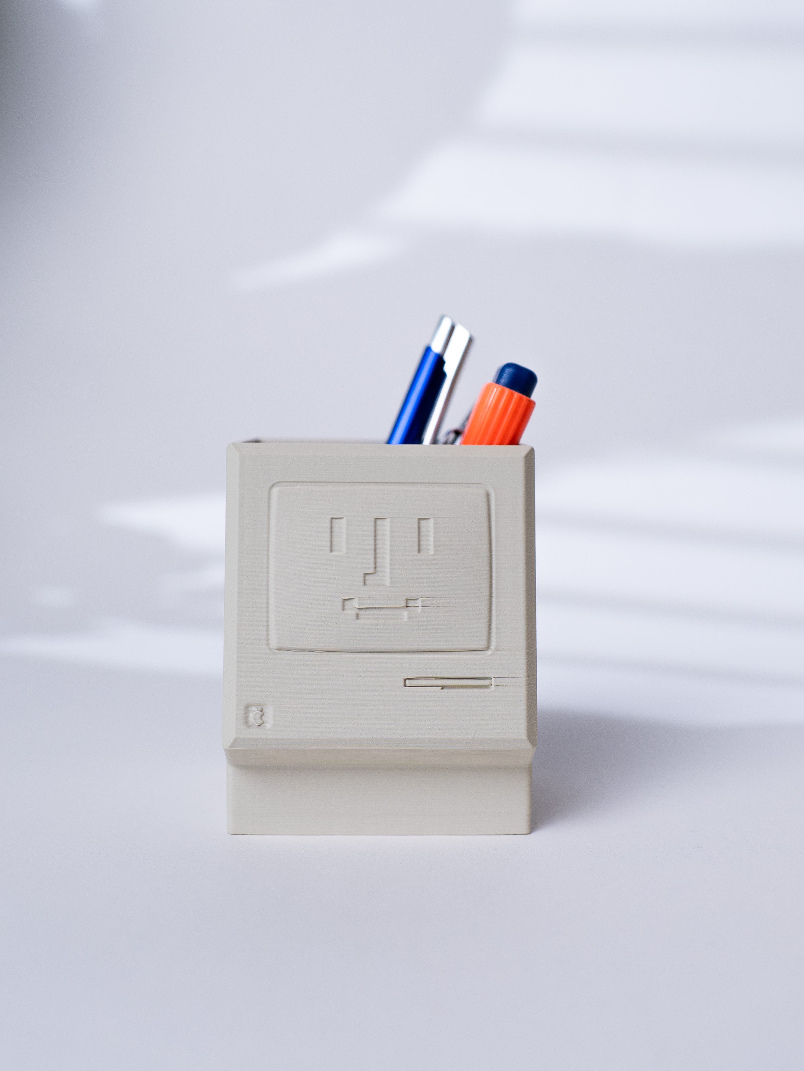 Macintosh Classic Mολυβοθήκη